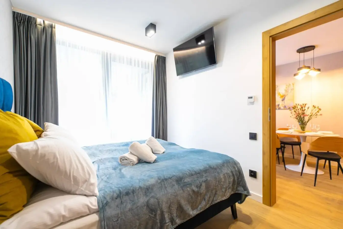 Chambre rangée avec linge propre, nettoyage à Aoste